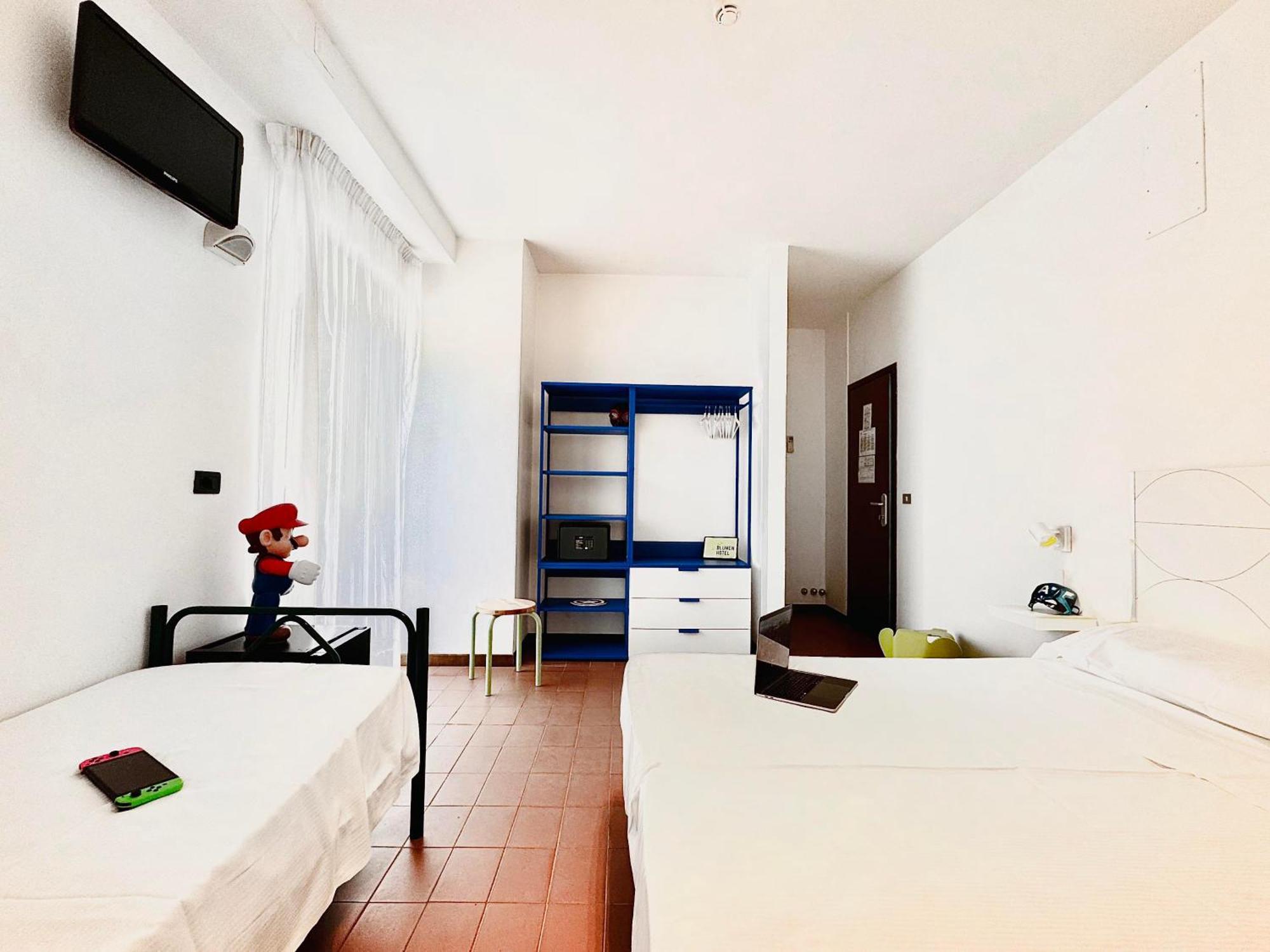 Hotel Blumen San Benedetto del Tronto Exteriör bild