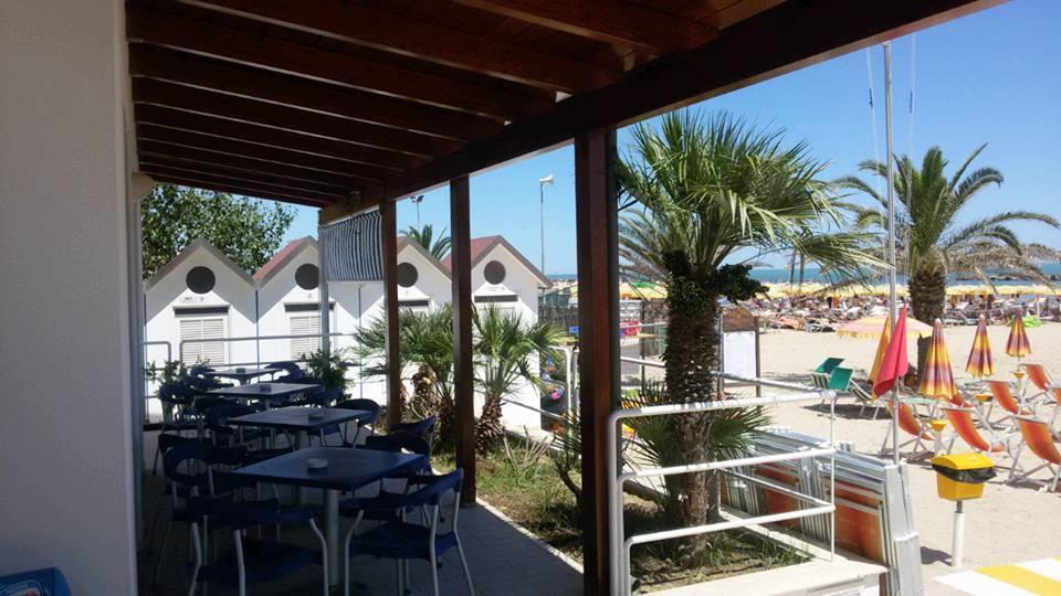 Hotel Blumen San Benedetto del Tronto Exteriör bild