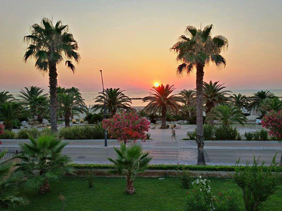 Hotel Blumen San Benedetto del Tronto Exteriör bild